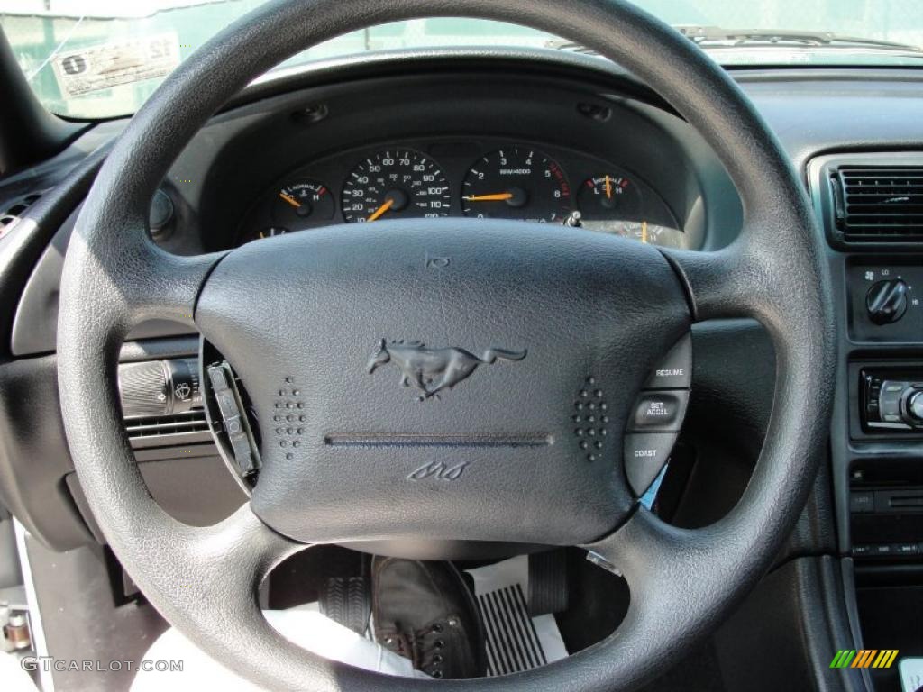 1998 Mustang V6 Coupe - Silver Metallic / Black photo #34
