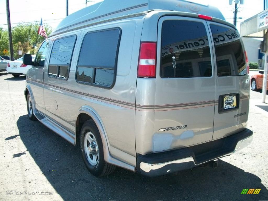 2003 Express 1500 Passenger Conversion Van - Sandalwood Metallic / Medium Dark Pewter photo #4