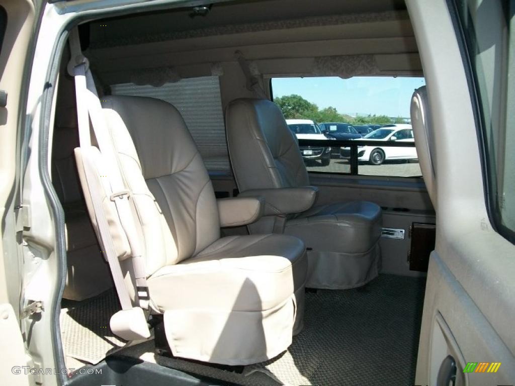 2003 Express 1500 Passenger Conversion Van - Sandalwood Metallic / Medium Dark Pewter photo #9