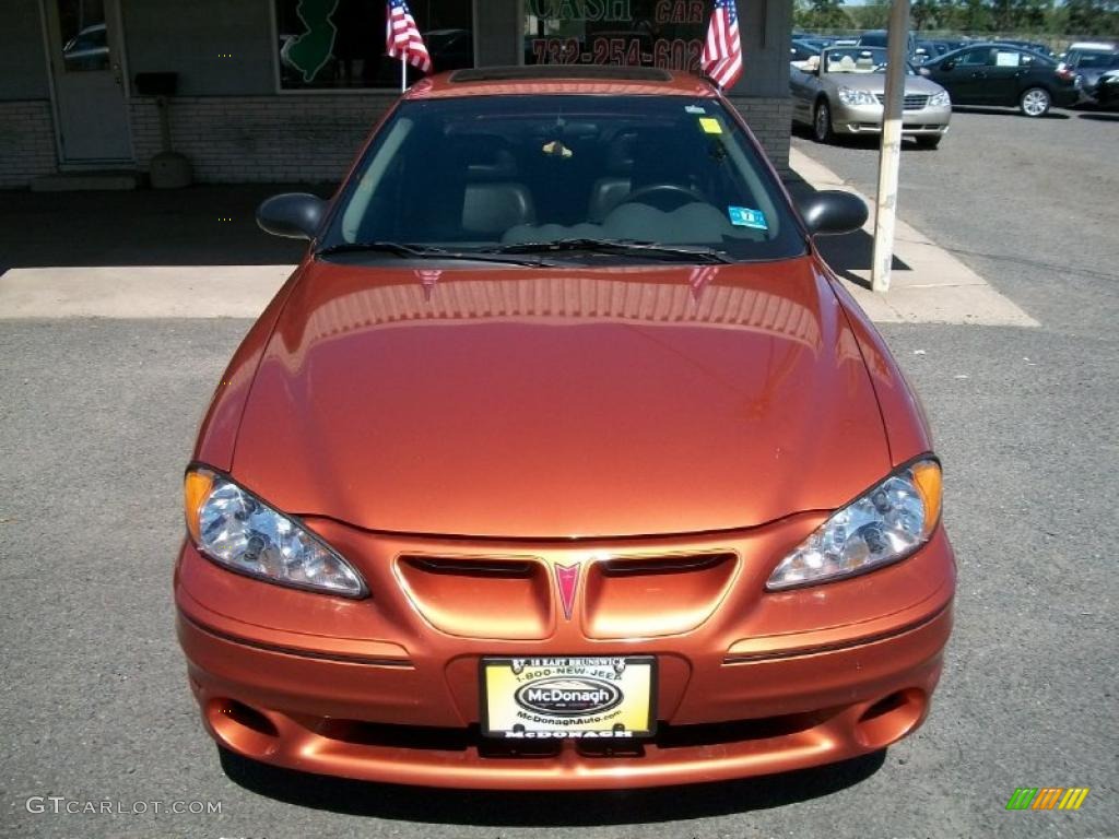 2004 Grand Am GT Coupe - Fusion Orange Metallic / Dark Pewter photo #2