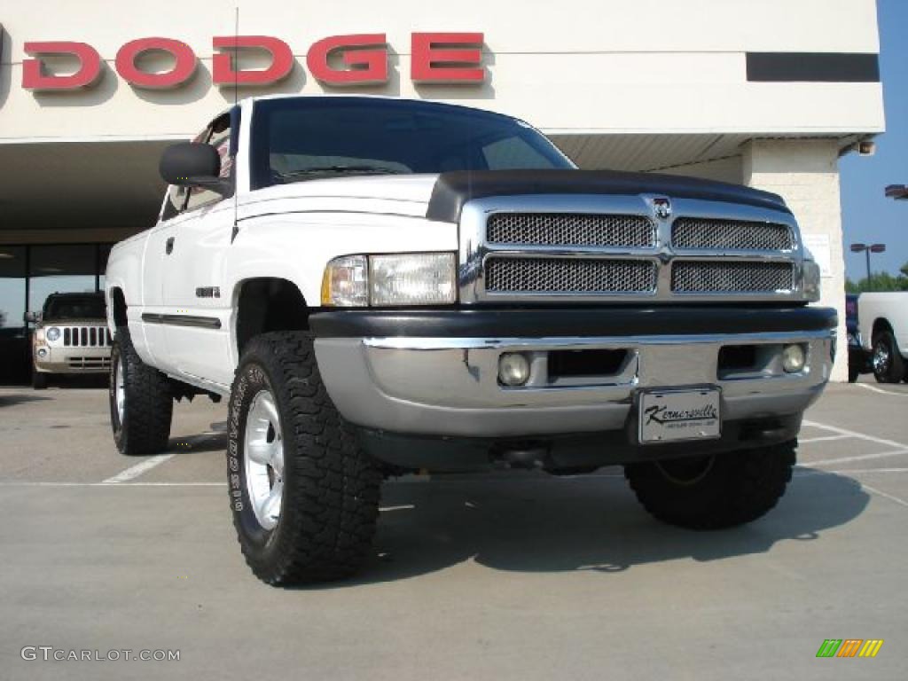 2001 Ram 1500 SLT Club Cab 4x4 - Bright White / Agate photo #1