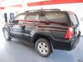 Black - 4Runner SR5 Photo No. 3