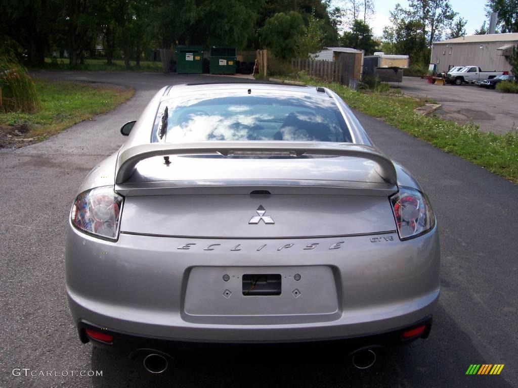 2009 Eclipse GT Coupe - Quicksilver Pearl / Medium Gray photo #4