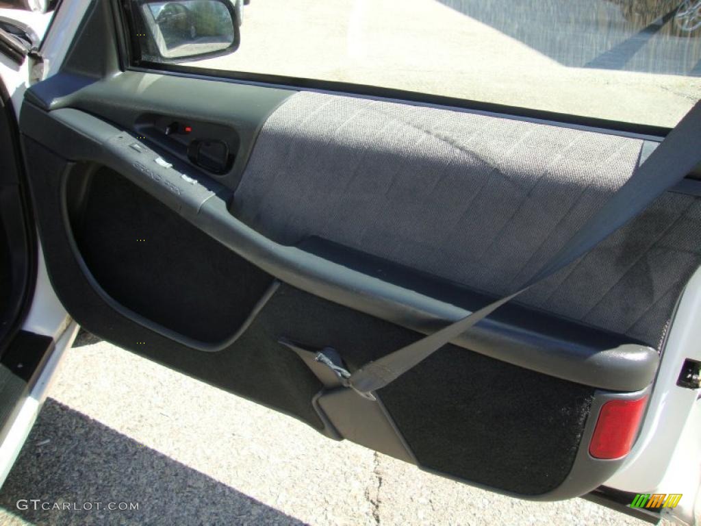 1993 Grand Prix SE Coupe - Bright White / Gray photo #20