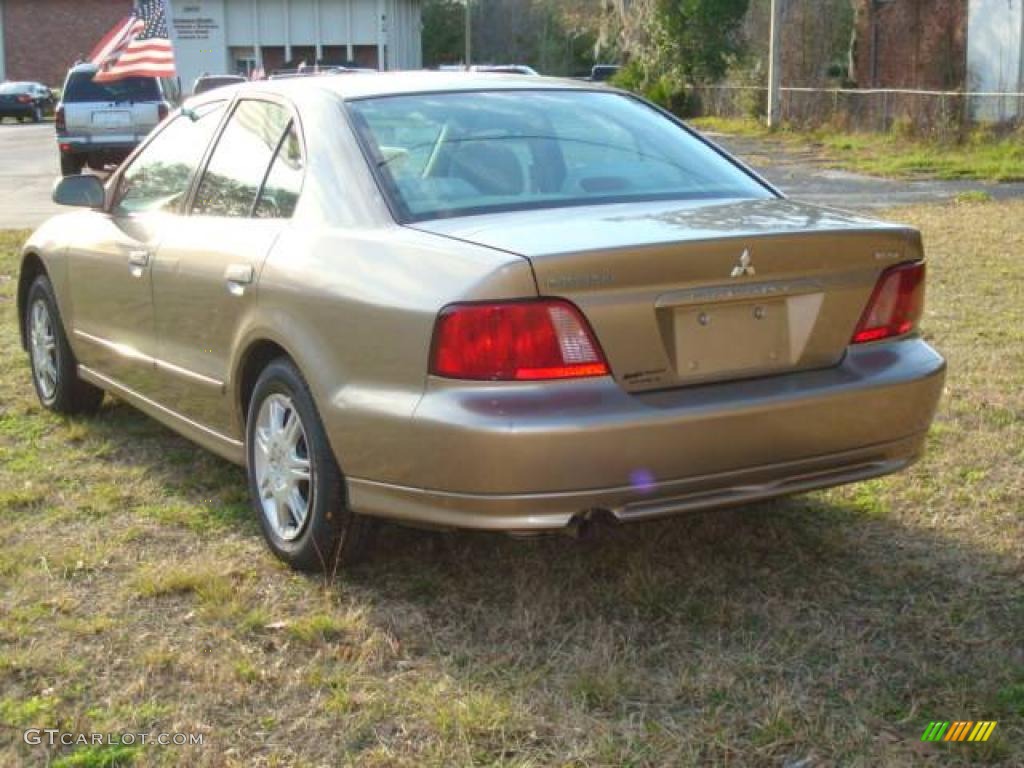 2002 Galant ES - Bodega Beige Pearl / Tan photo #3