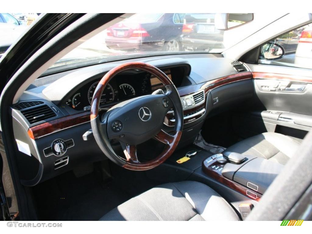 2008 S 550 4Matic Sedan - Black / Black photo #7