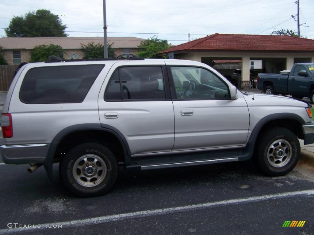 1999 4Runner SR5 - Millennium Silver Metallic / Oak photo #6