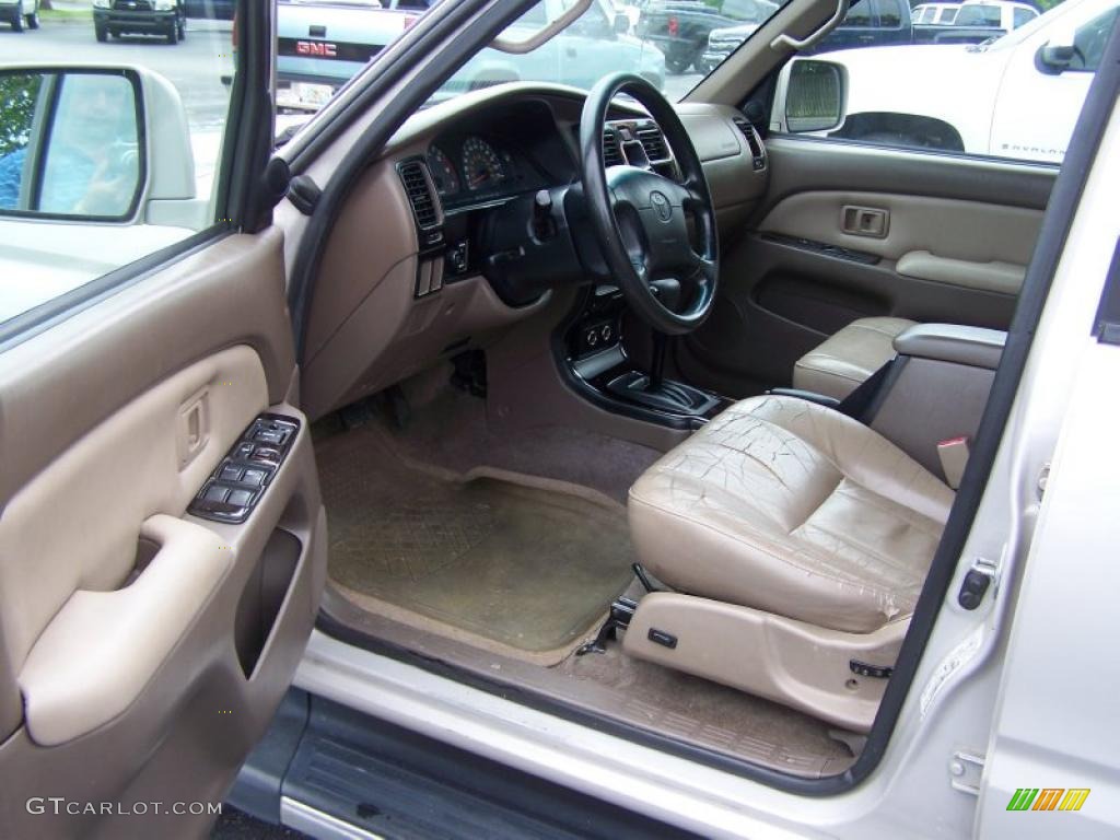 1999 4Runner SR5 - Millennium Silver Metallic / Oak photo #9