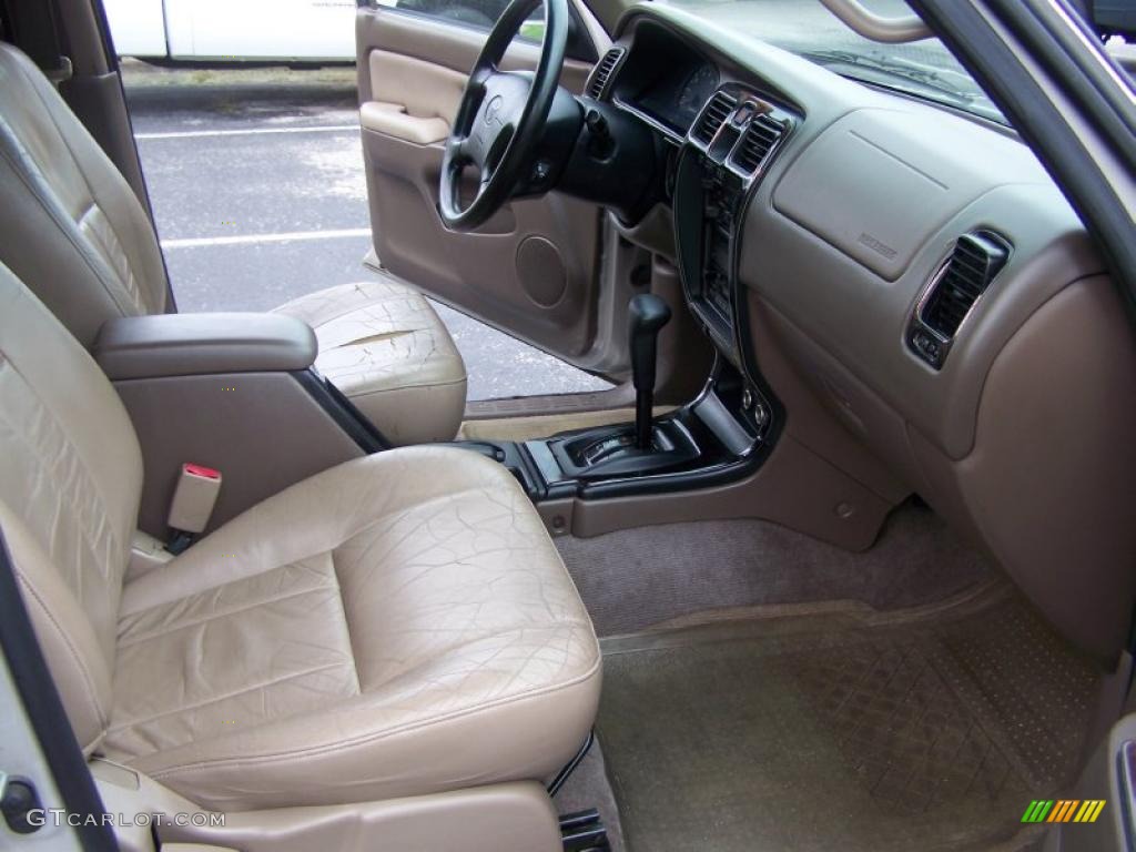 1999 4Runner SR5 - Millennium Silver Metallic / Oak photo #14
