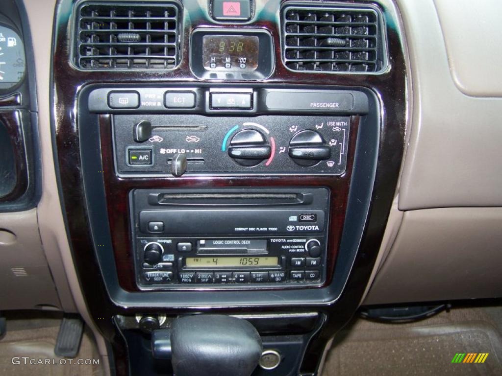 1999 4Runner SR5 - Millennium Silver Metallic / Oak photo #17