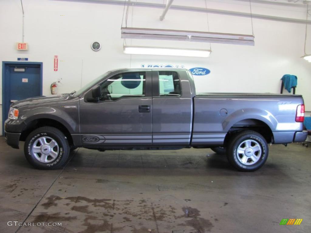 2005 F150 STX SuperCab 4x4 - Dark Shadow Grey Metallic / Medium Flint Grey photo #15