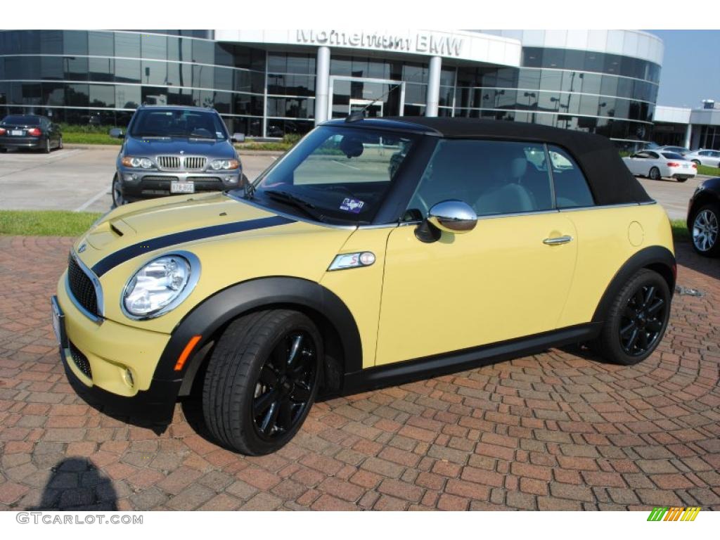 2009 Cooper S Convertible - Interchange Yellow / Black/Grey photo #17