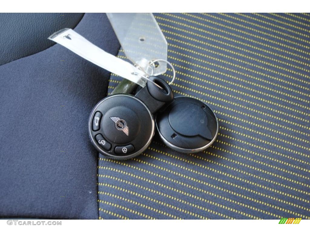 2009 Cooper S Convertible - Interchange Yellow / Black/Grey photo #20