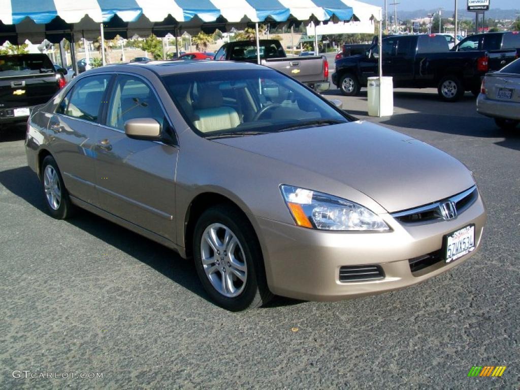 2007 Accord EX-L Sedan - Desert Mist Metallic / Ivory photo #1