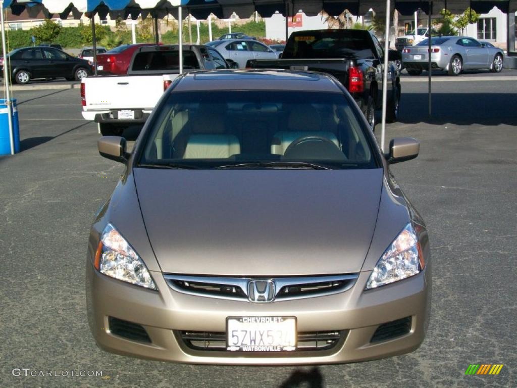 2007 Accord EX-L Sedan - Desert Mist Metallic / Ivory photo #2