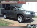 Cypress Green Pearl - Highlander  Photo No. 1