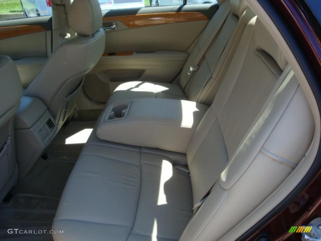 2006 Avalon XLS - Cassis Red Pearl / Ivory photo #9