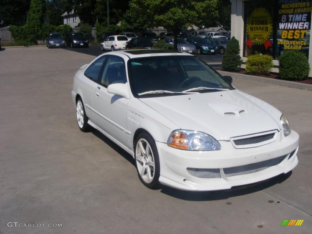 1998 Civic EX Coupe - Taffeta White / Black photo #2