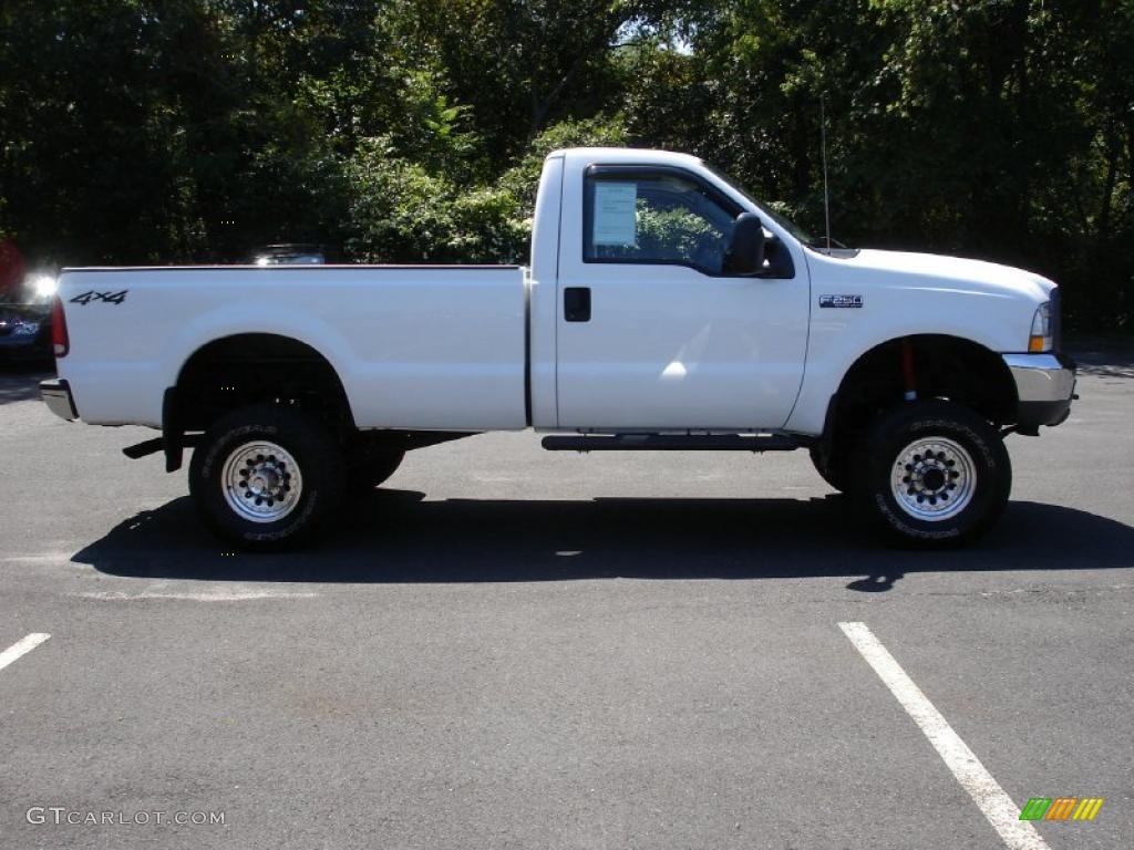 2004 F250 Super Duty XL Regular Cab 4x4 - Oxford White / Medium Flint photo #7