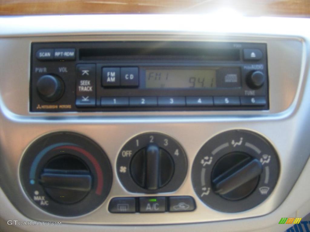 2005 Lancer ES - Warm Sand Metallic / Tan photo #10