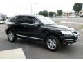 Black Uni - Touareg 2 VR6 Photo No. 3
