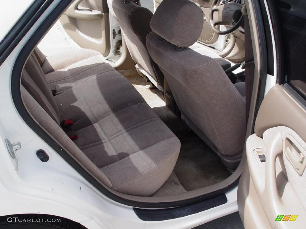 1999 Camry LE - Super White / Oak photo #13