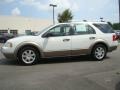 Oxford White - Freestyle SE AWD Photo No. 3