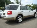 Oxford White - Freestyle SE AWD Photo No. 6