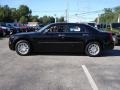 Brilliant Black Crystal Pearl - 300 Touring Photo No. 9
