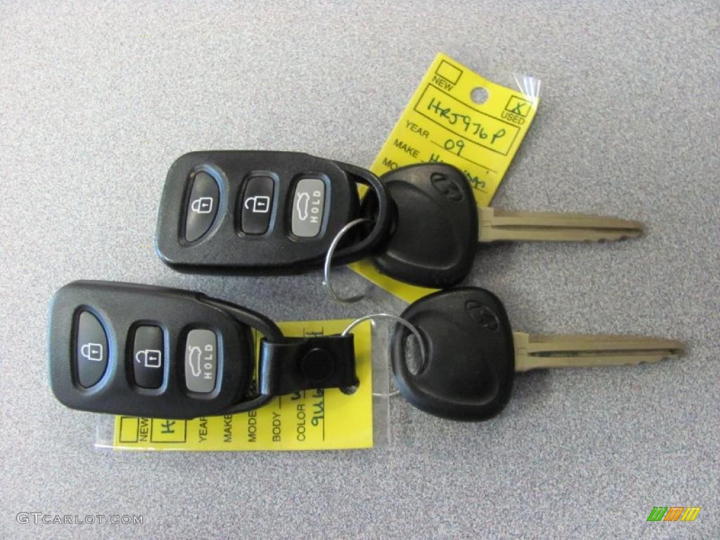 2009 Elantra GLS Sedan - Captiva White / Beige photo #11