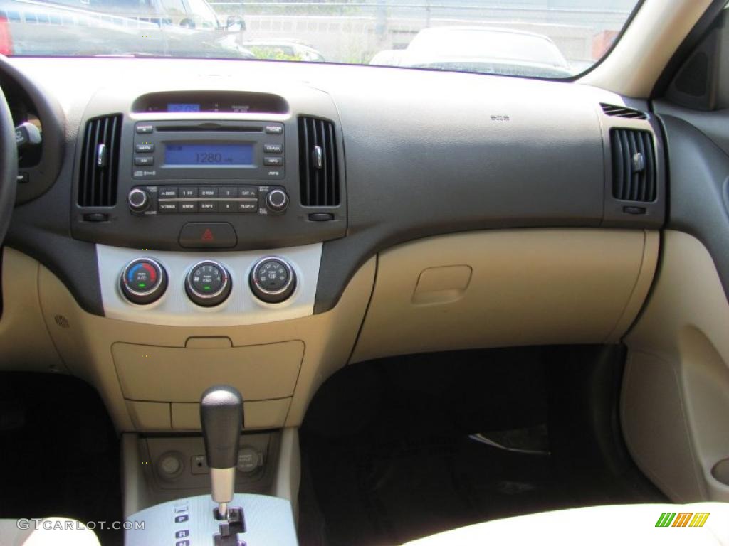 2009 Elantra GLS Sedan - Captiva White / Beige photo #20