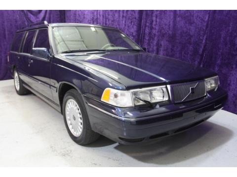 1996 Volvo 960 Wagon Data, Info and Specs