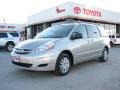 2007 Silver Shadow Pearl Toyota Sienna LE  photo #2