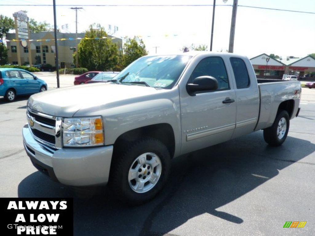 2009 Silverado 1500 LT Extended Cab 4x4 - Silver Birch Metallic / Ebony photo #3