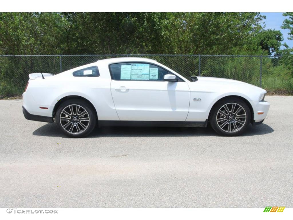 2011 Mustang GT Premium Coupe - Performance White / Charcoal Black photo #2