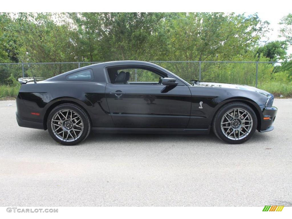 2011 Mustang Shelby GT500 SVT Performance Package Coupe - Ebony Black / Charcoal Black/Black photo #2
