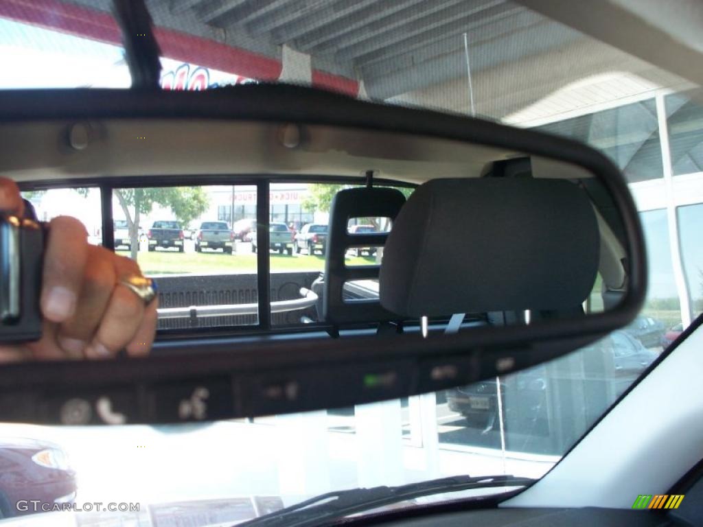 2006 Raider DuroCross Extended Cab 4x4 - Lava Red / Slate Gray photo #11