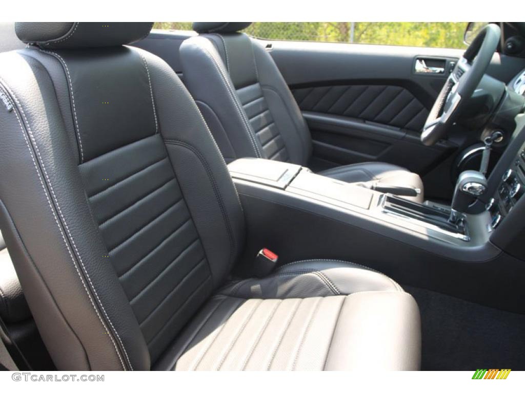 2011 Mustang V6 Premium Convertible - Red Candy Metallic / Charcoal Black photo #16