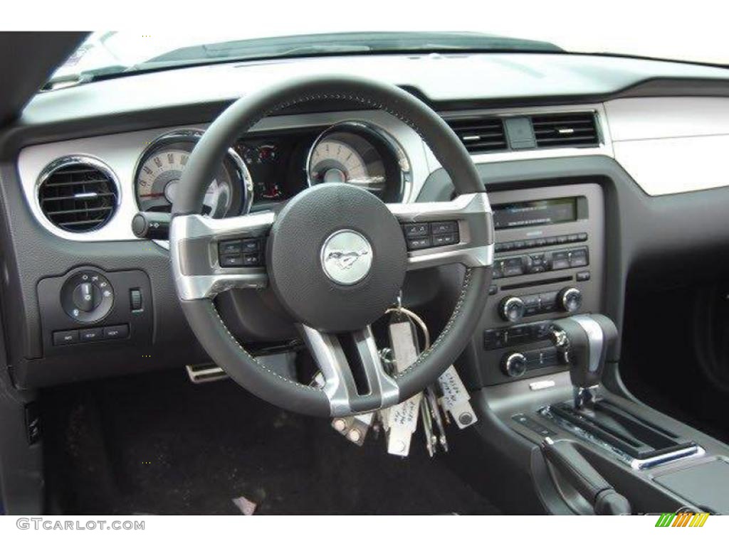 2011 Mustang GT Premium Coupe - Kona Blue Metallic / Charcoal Black photo #4