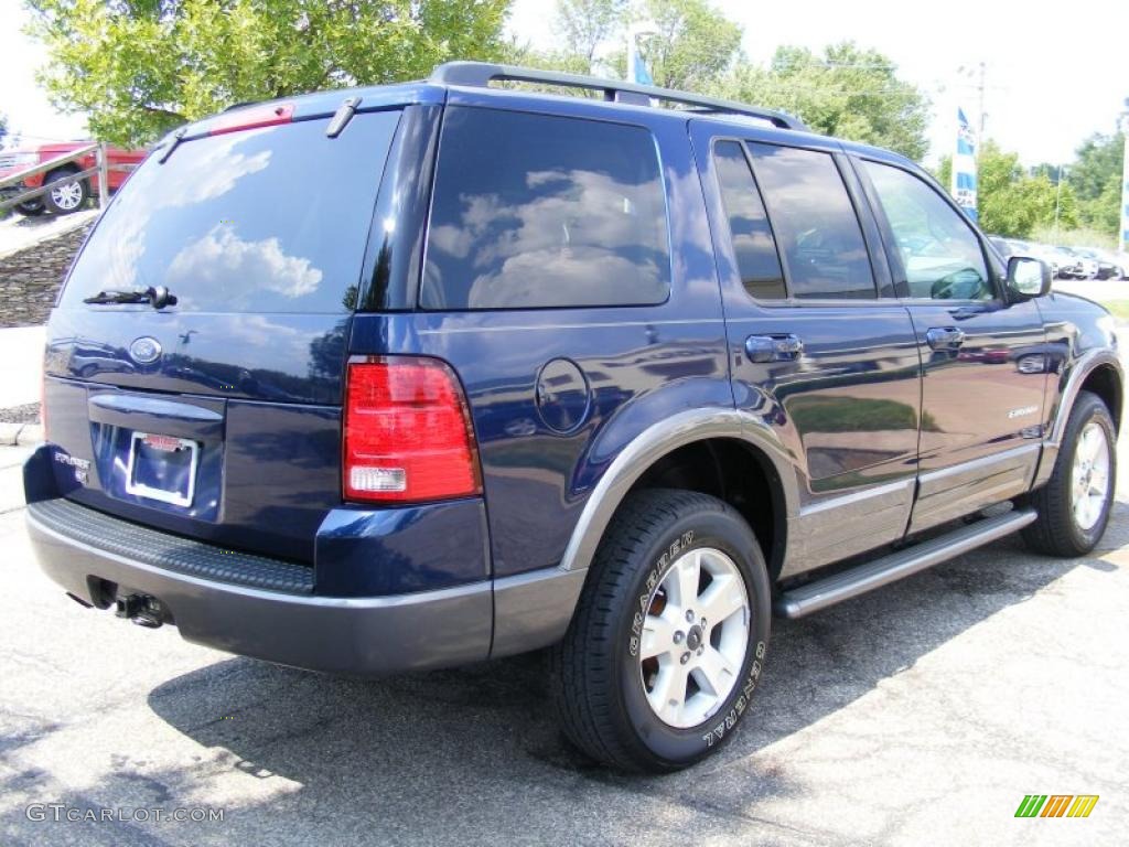 2004 Explorer XLT 4x4 - Dark Blue Pearl Metallic / Graphite photo #5