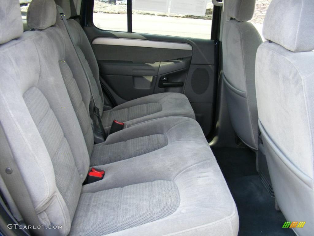 2004 Explorer XLT 4x4 - Dark Blue Pearl Metallic / Graphite photo #12