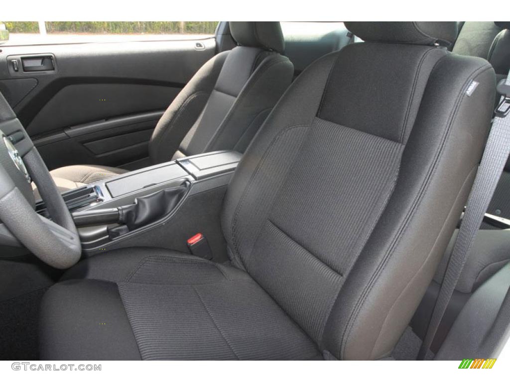2011 Mustang V6 Coupe - Performance White / Charcoal Black photo #5