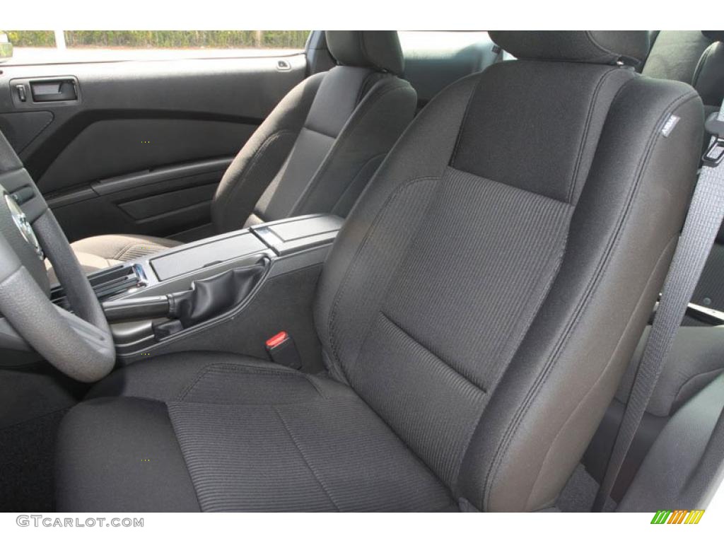 2011 Mustang V6 Coupe - Performance White / Charcoal Black photo #5