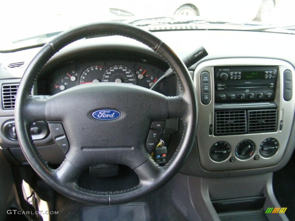 2004 Explorer XLT 4x4 - Dark Blue Pearl Metallic / Graphite photo #15