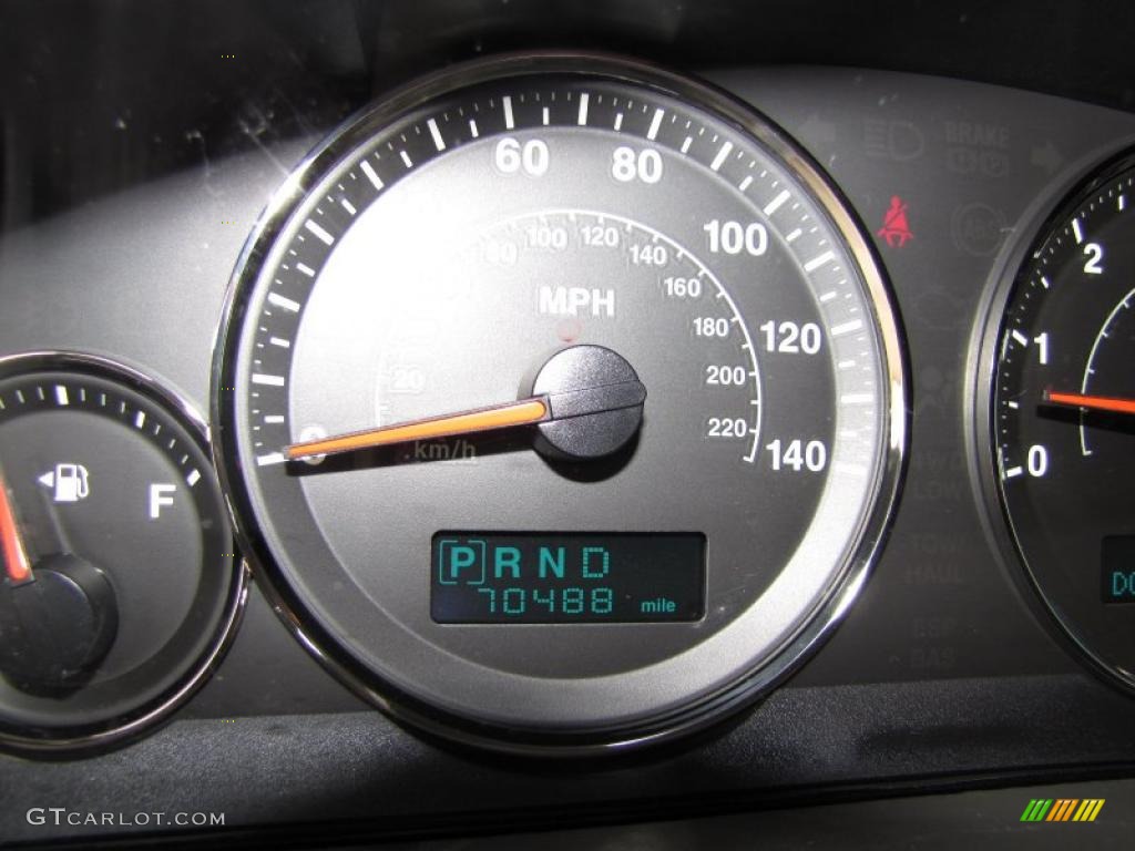 2005 Grand Cherokee Limited - Midnight Blue Pearl / Dark Khaki/Light Graystone photo #20
