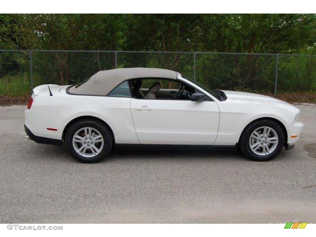 2011 Mustang V6 Convertible - Performance White / Stone photo #1
