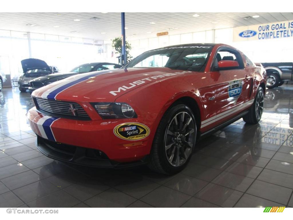 2011 Mustang GT Coupe Daytona 500 Official Pace Car - Race Red / Charcoal Black/Carbon photo #8