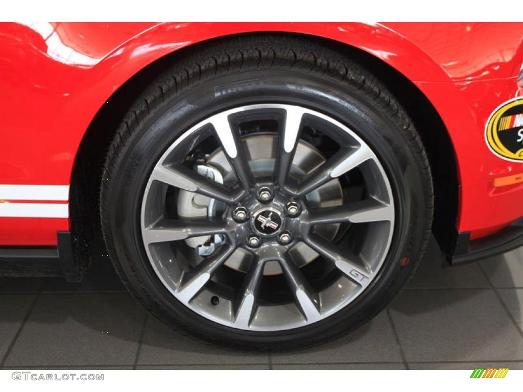 2011 Ford Mustang GT Coupe Daytona 500 Official Pace Car Wheel Photos