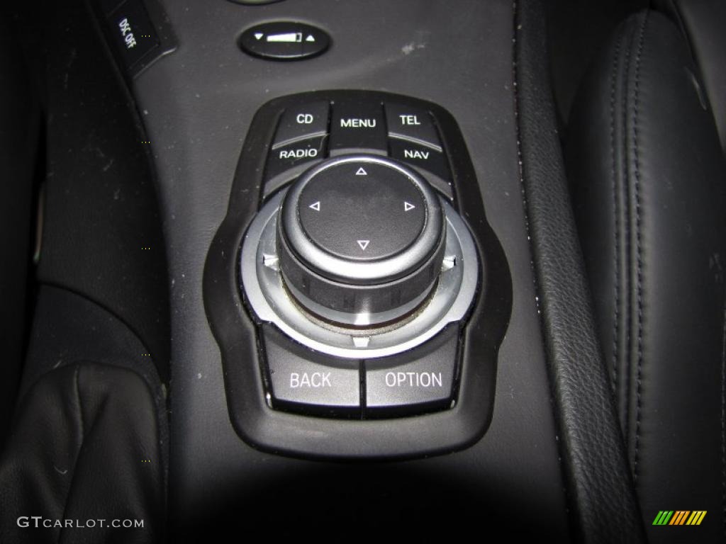 2009 BMW M3 Sedan Controls Photo #35574403