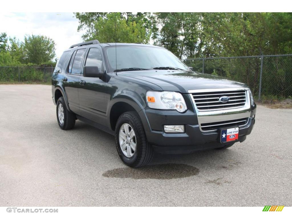 Black Pearl Slate Metallic Ford Explorer